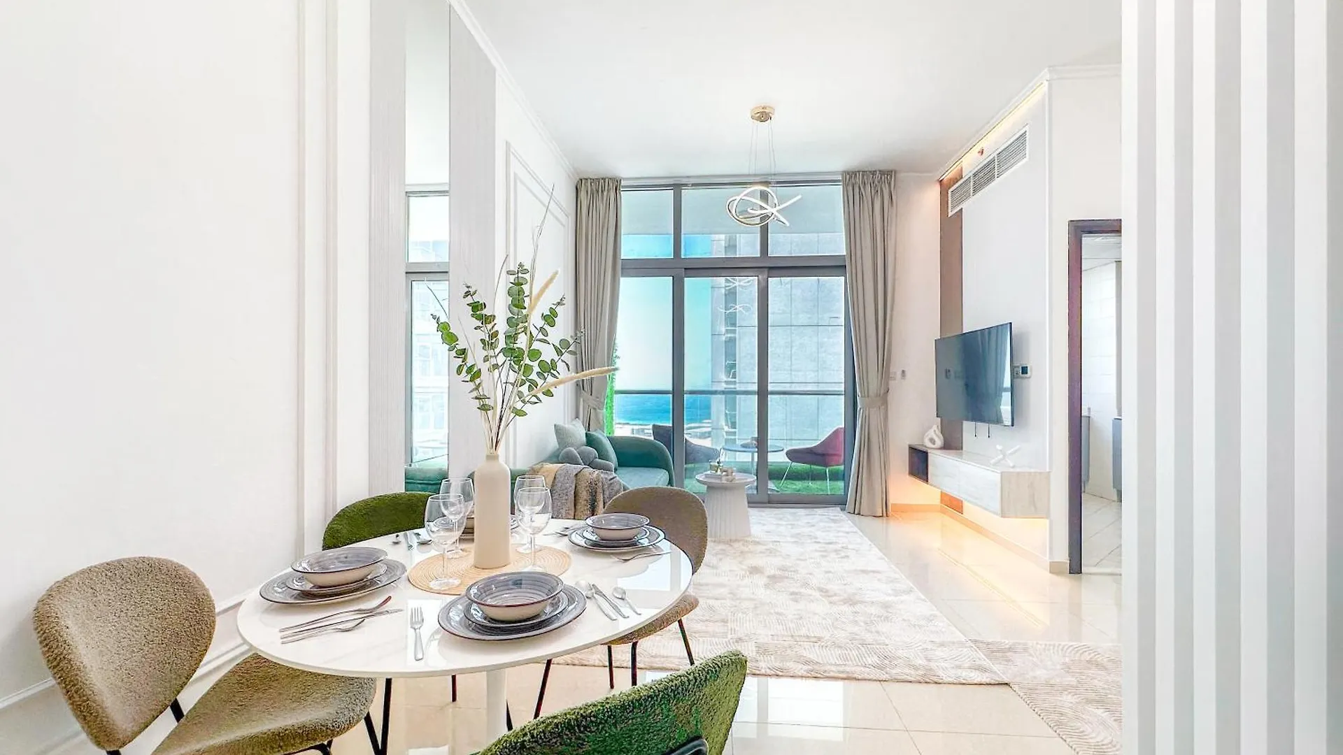 Apartment Upgrade Unit For 6 Pax With Sea View Ideal Location Near Beach Big Balcony Dubai