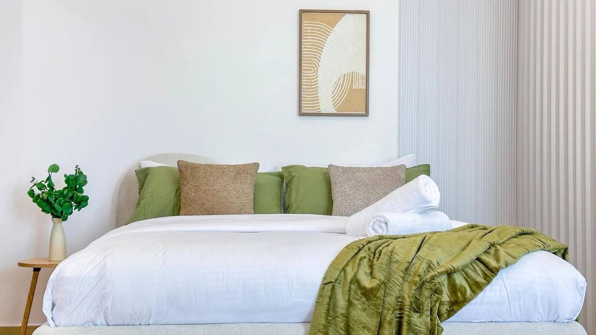 Upgrade Unit For 6 Pax With Sea View Ideal Location Near Beach Big Balcony Dubai 0*,